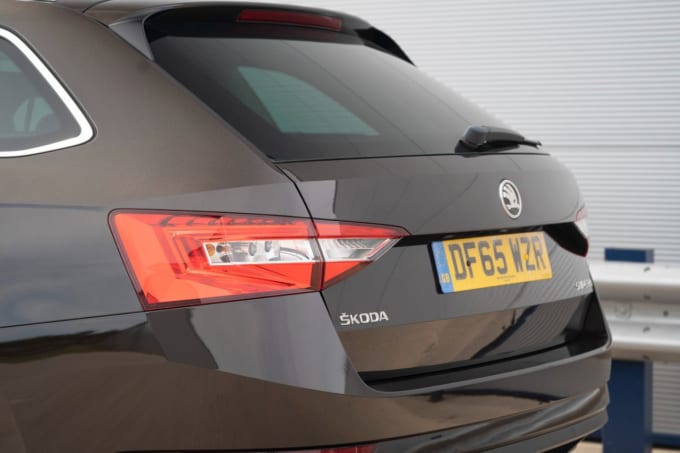2025 Skoda Superb