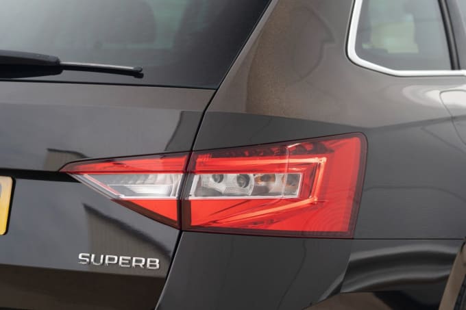 2025 Skoda Superb
