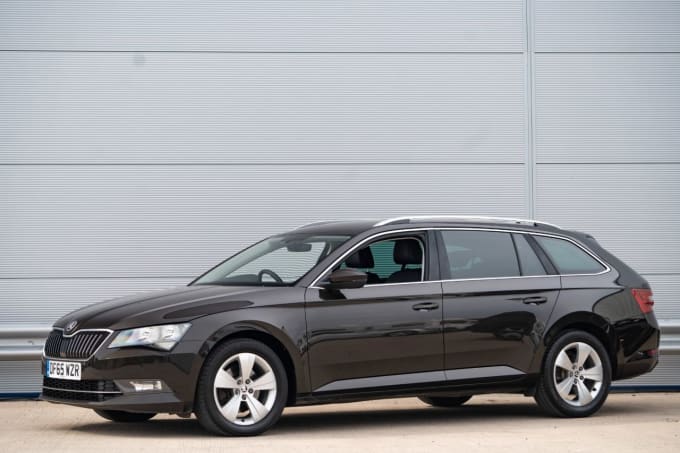 2025 Skoda Superb