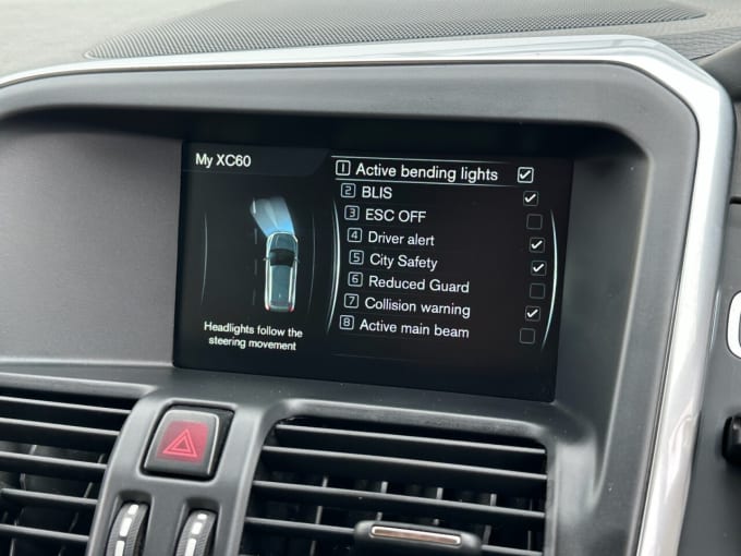 2025 Volvo Xc60