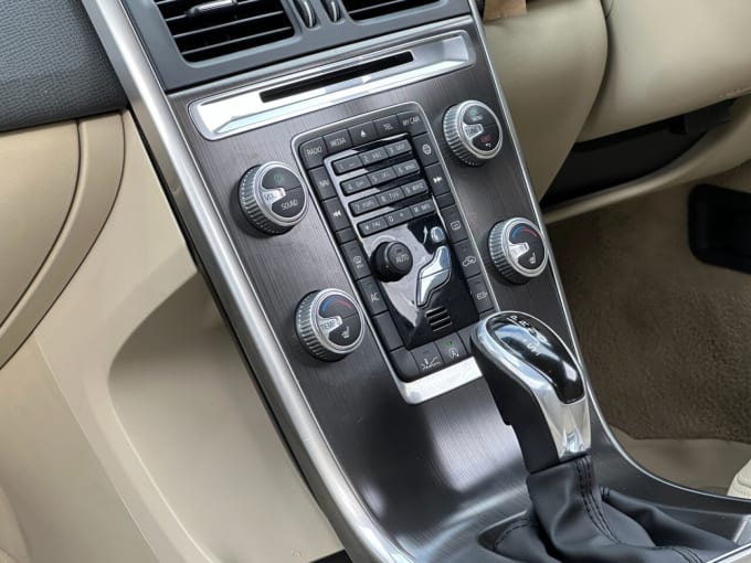 2025 Volvo Xc60