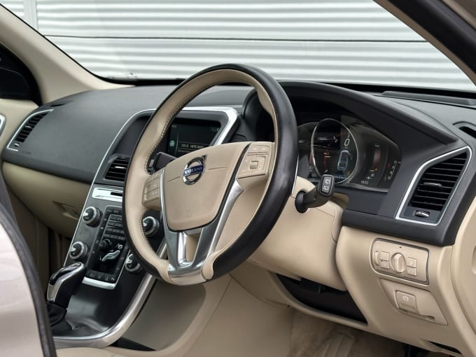 2025 Volvo Xc60