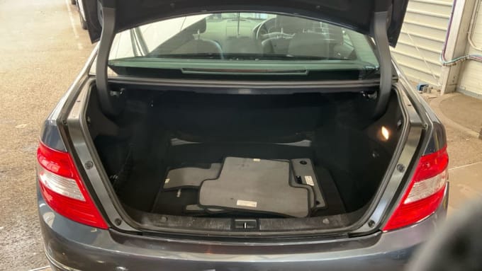 2025 Mercedes-benz C-class