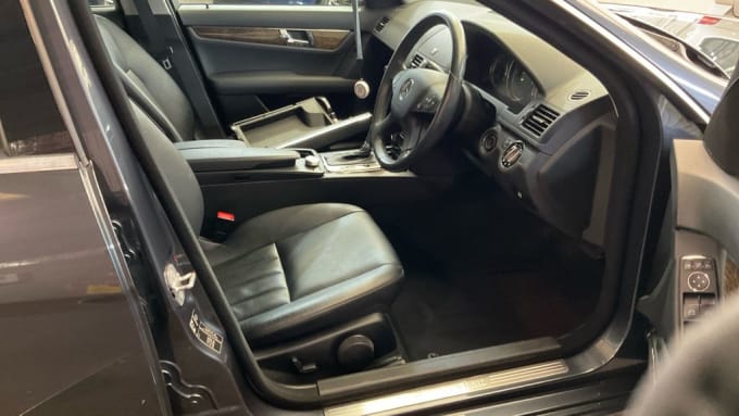 2025 Mercedes-benz C-class