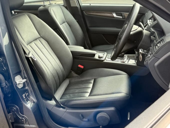 2025 Mercedes-benz C-class