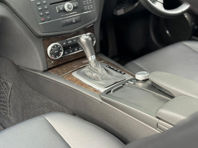 2025 Mercedes-benz C-class