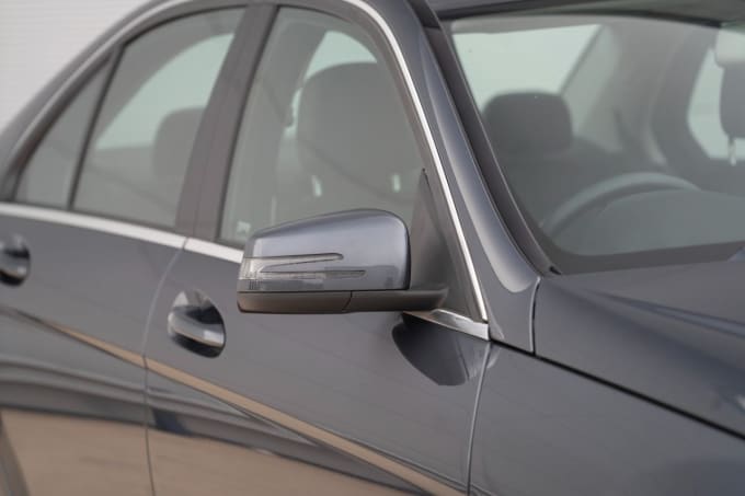 2025 Mercedes-benz C-class
