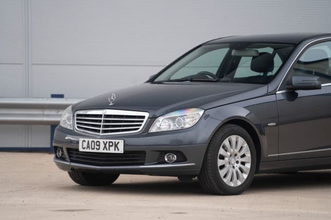 2025 Mercedes-benz C-class