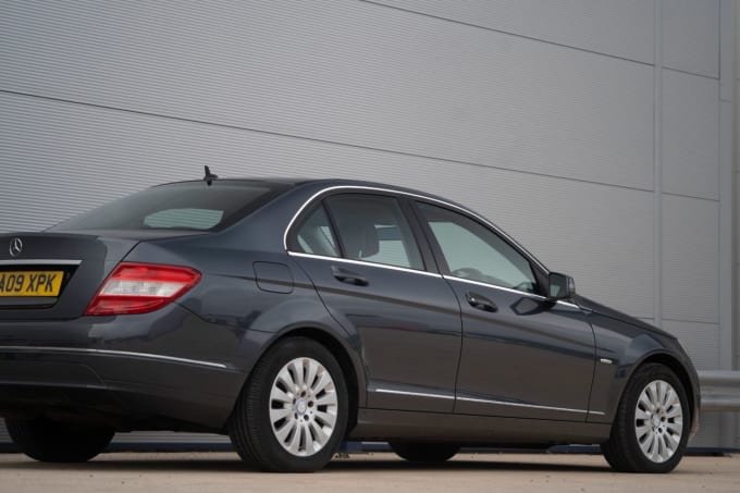 2025 Mercedes-benz C-class