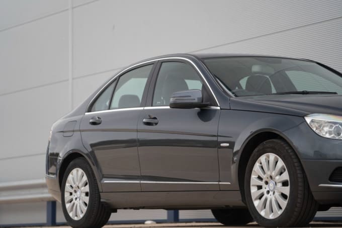 2025 Mercedes-benz C-class