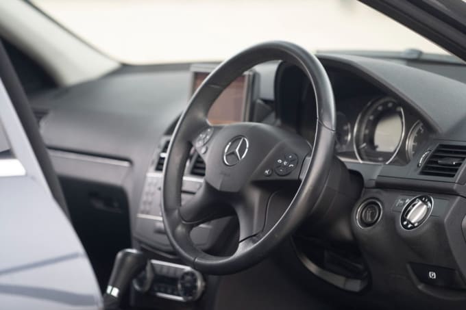 2025 Mercedes-benz C-class