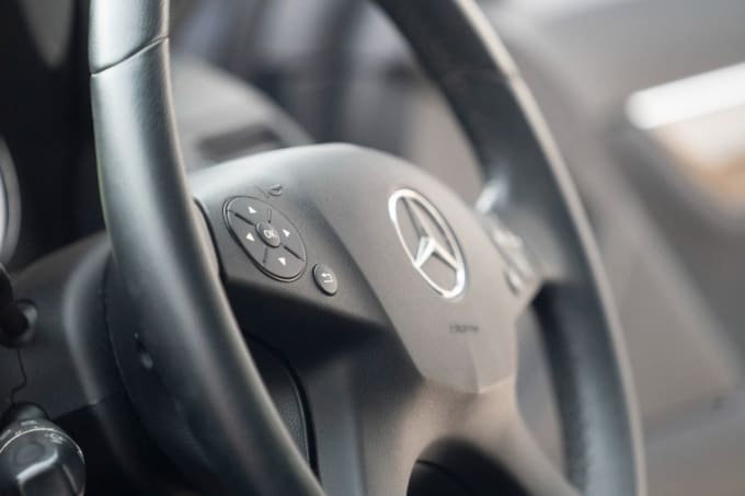 2025 Mercedes-benz C-class