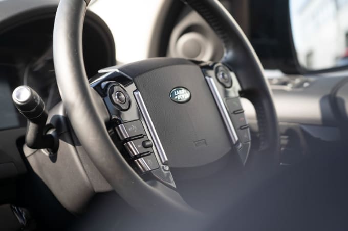 2025 Land Rover Freelander 2