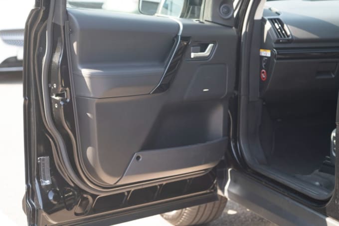 2025 Land Rover Freelander 2