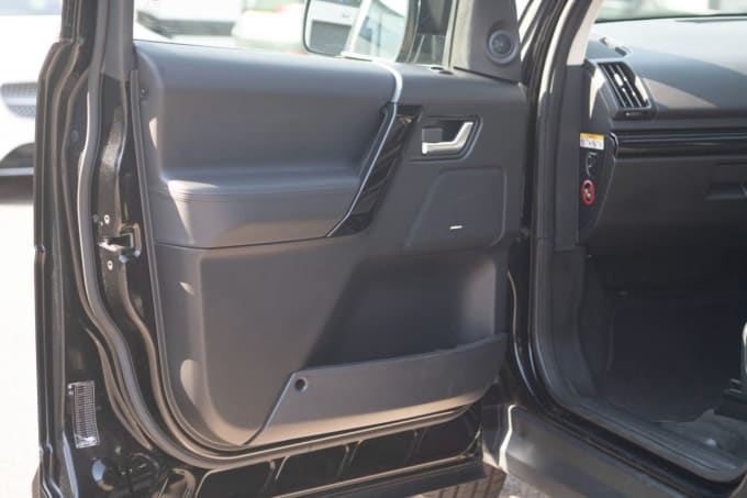 2025 Land Rover Freelander 2