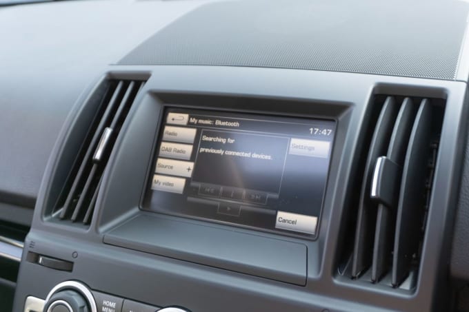 2025 Land Rover Freelander 2