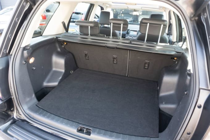2025 Land Rover Freelander 2