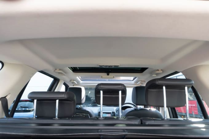2025 Land Rover Freelander 2