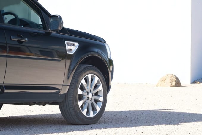 2025 Land Rover Freelander 2