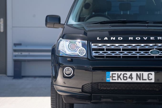 2025 Land Rover Freelander 2
