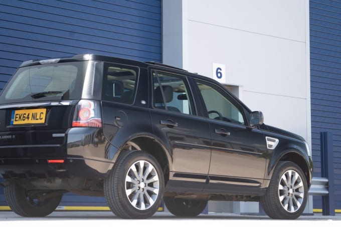 2025 Land Rover Freelander 2