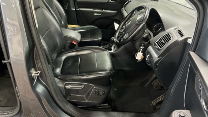2025 Volkswagen Sharan