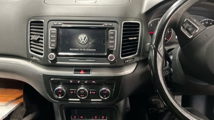 2025 Volkswagen Sharan