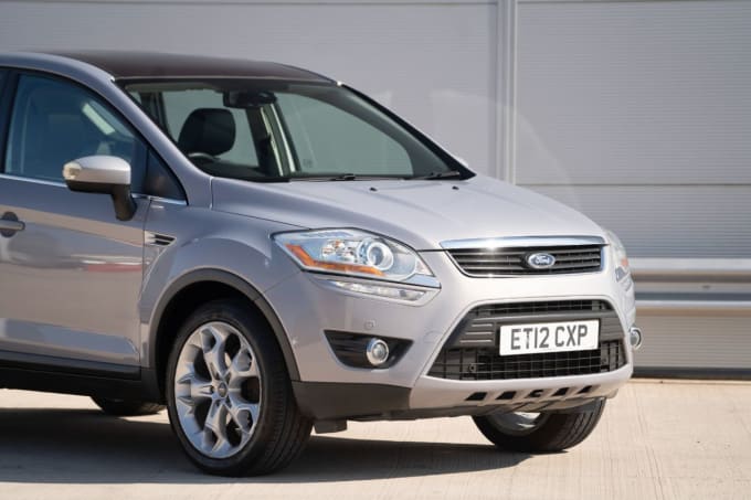 2025 Ford Kuga