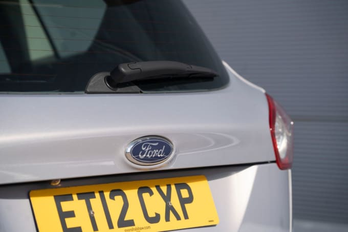 2025 Ford Kuga