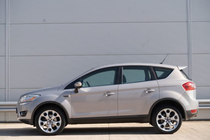 2025 Ford Kuga