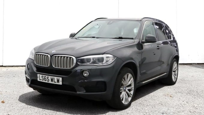 2025 BMW X5