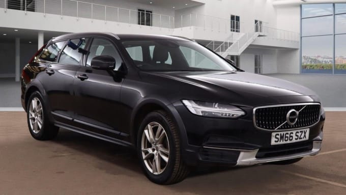 2025 Volvo V90 Cross Country