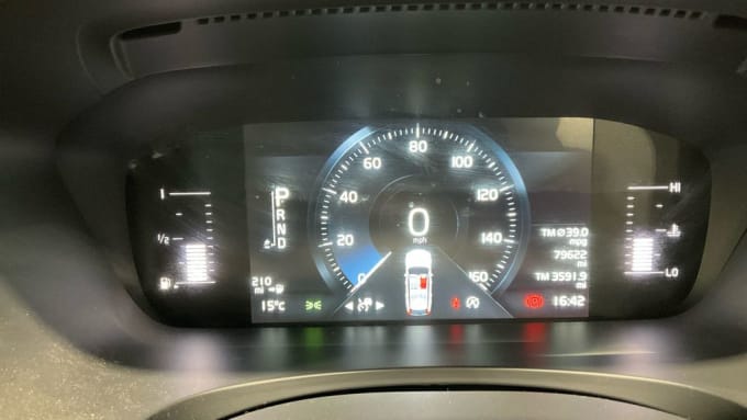 2025 Volvo V90 Cross Country