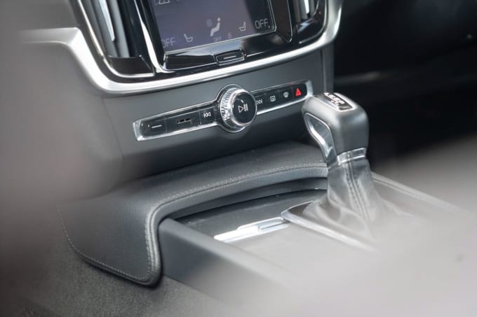 2025 Volvo V90 Cross Country