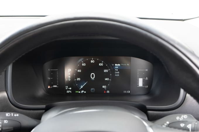 2025 Volvo V90 Cross Country
