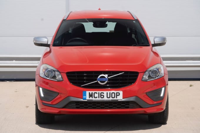 2025 Volvo Xc60