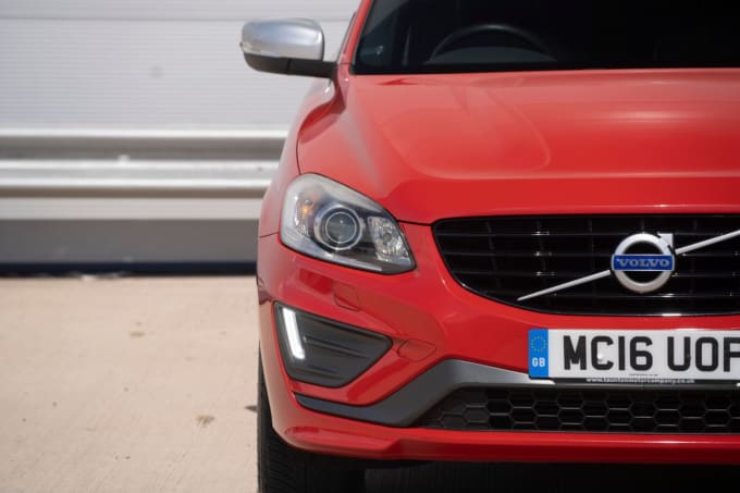 2025 Volvo Xc60