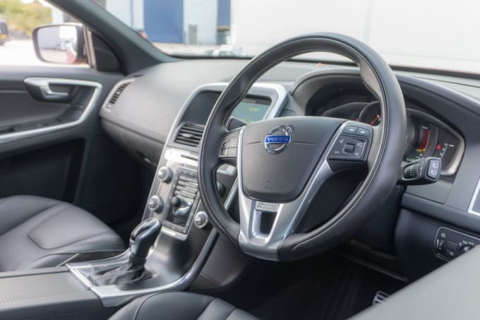 2025 Volvo Xc60