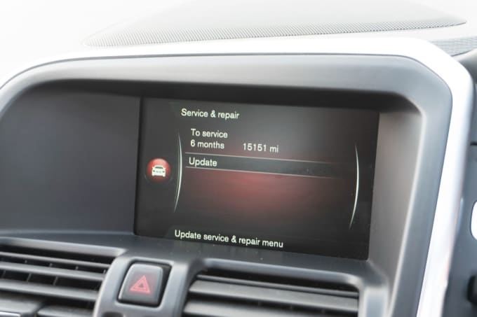 2025 Volvo Xc60