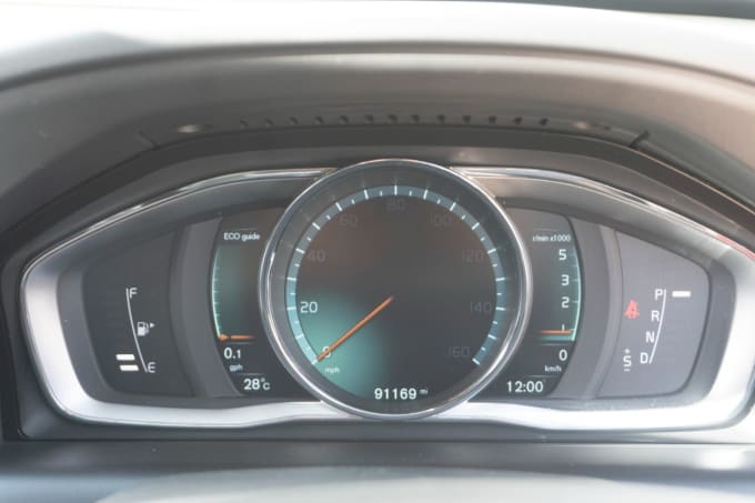 2025 Volvo Xc60