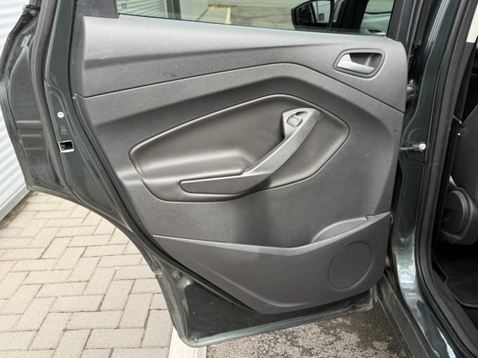 2025 Ford Kuga