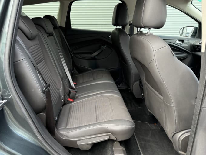 2025 Ford Kuga