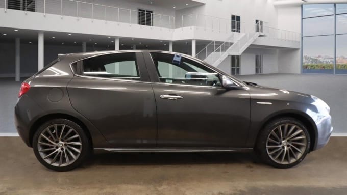 2025 Alfa Romeo Giulietta