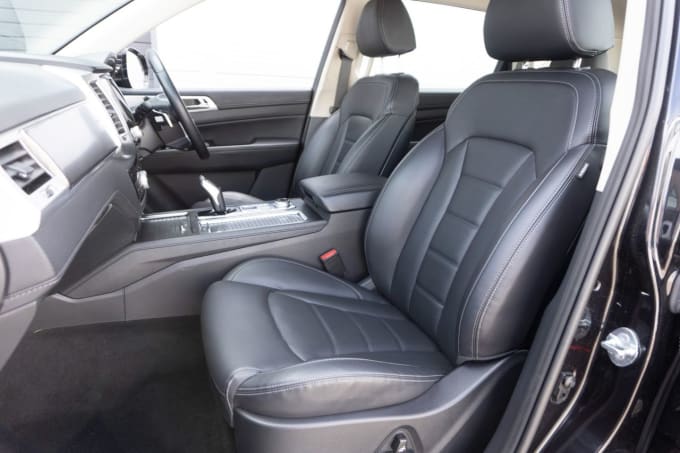 2025 Ssangyong Rexton