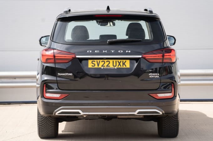 2025 Ssangyong Rexton