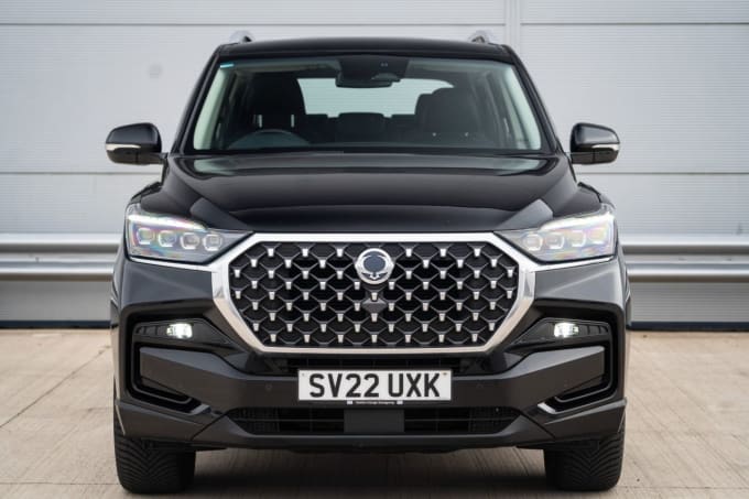2025 Ssangyong Rexton