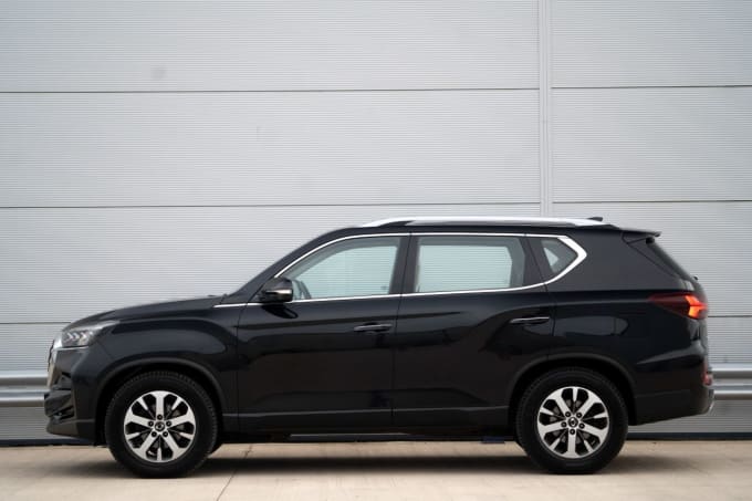 2025 Ssangyong Rexton