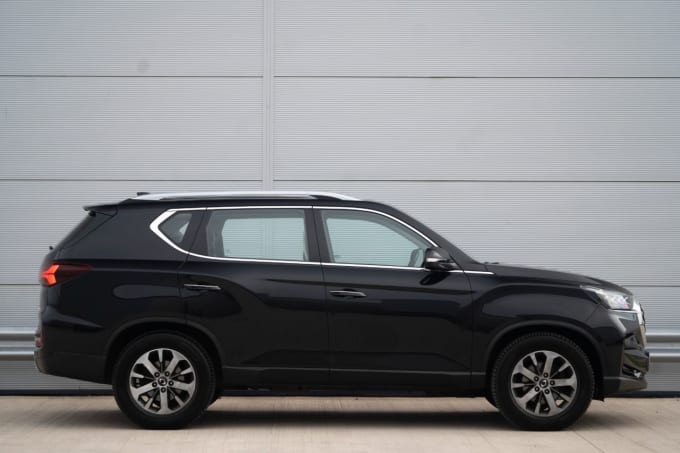 2025 Ssangyong Rexton