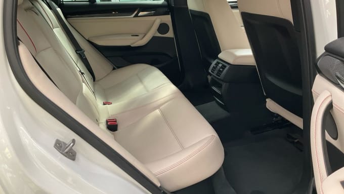 2025 BMW X4