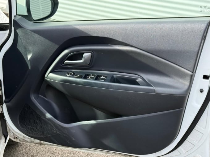 2025 Kia Rio